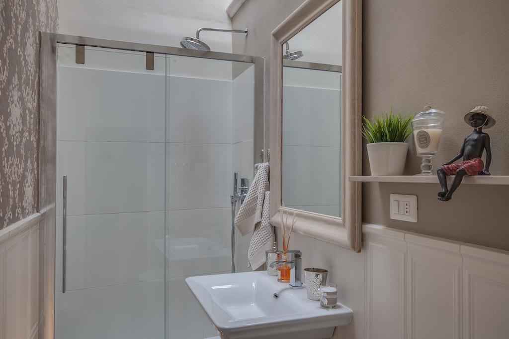 Apartments Florence- Santa Maria Novella Room photo