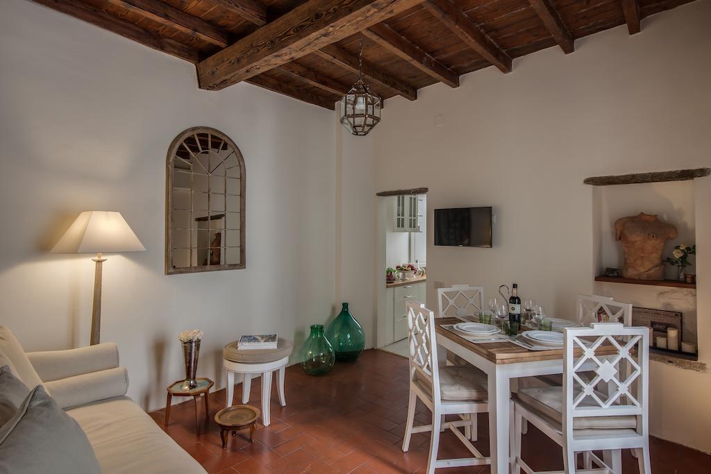 Apartments Florence- Santa Maria Novella Room photo